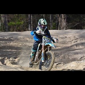 Meet your Posher, Jade